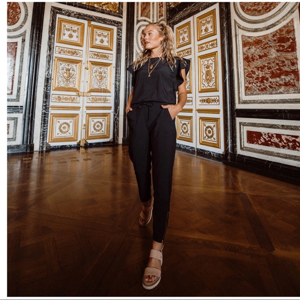 ISO: Albion Fit 9 to 9 Jumpsuit in Small